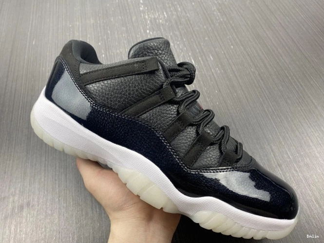 Bmlin Shoes AV2187-001 Air 72-10 Low Jordan 11 Retro 0709